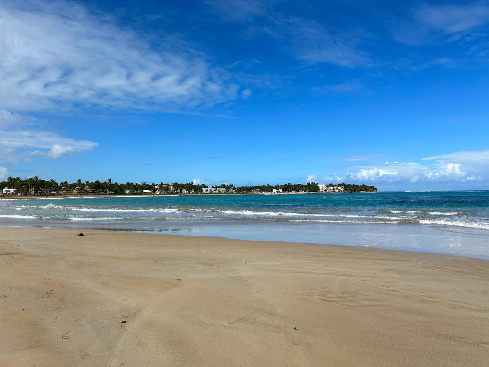 Luquillo Beach & Ocean Breeze Exterior foto